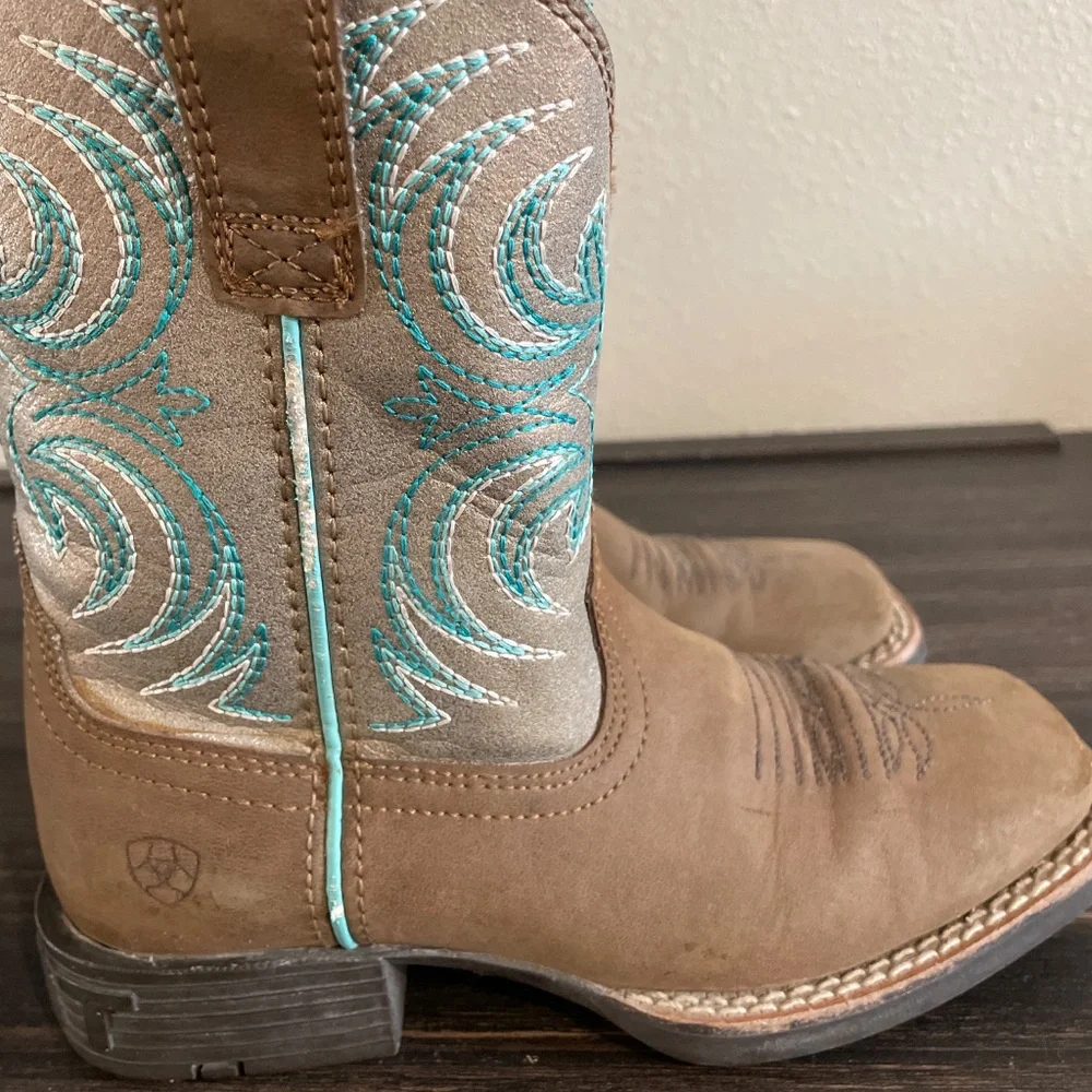 Ariat Brown and Turquoise Girls Cowboy Boots
